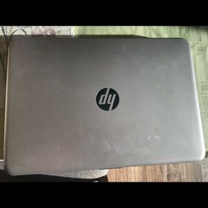Hewlett-Packard laptop great for someone who doesn’t need to store things